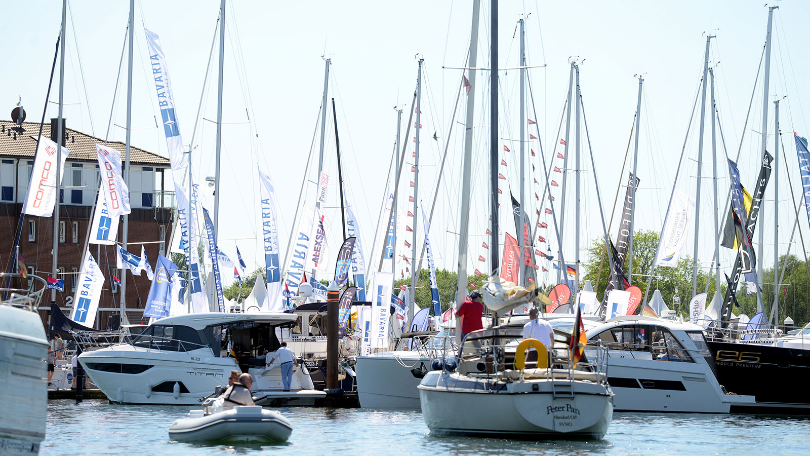 A flyer from the Hanseboot trade fair in Hamburg